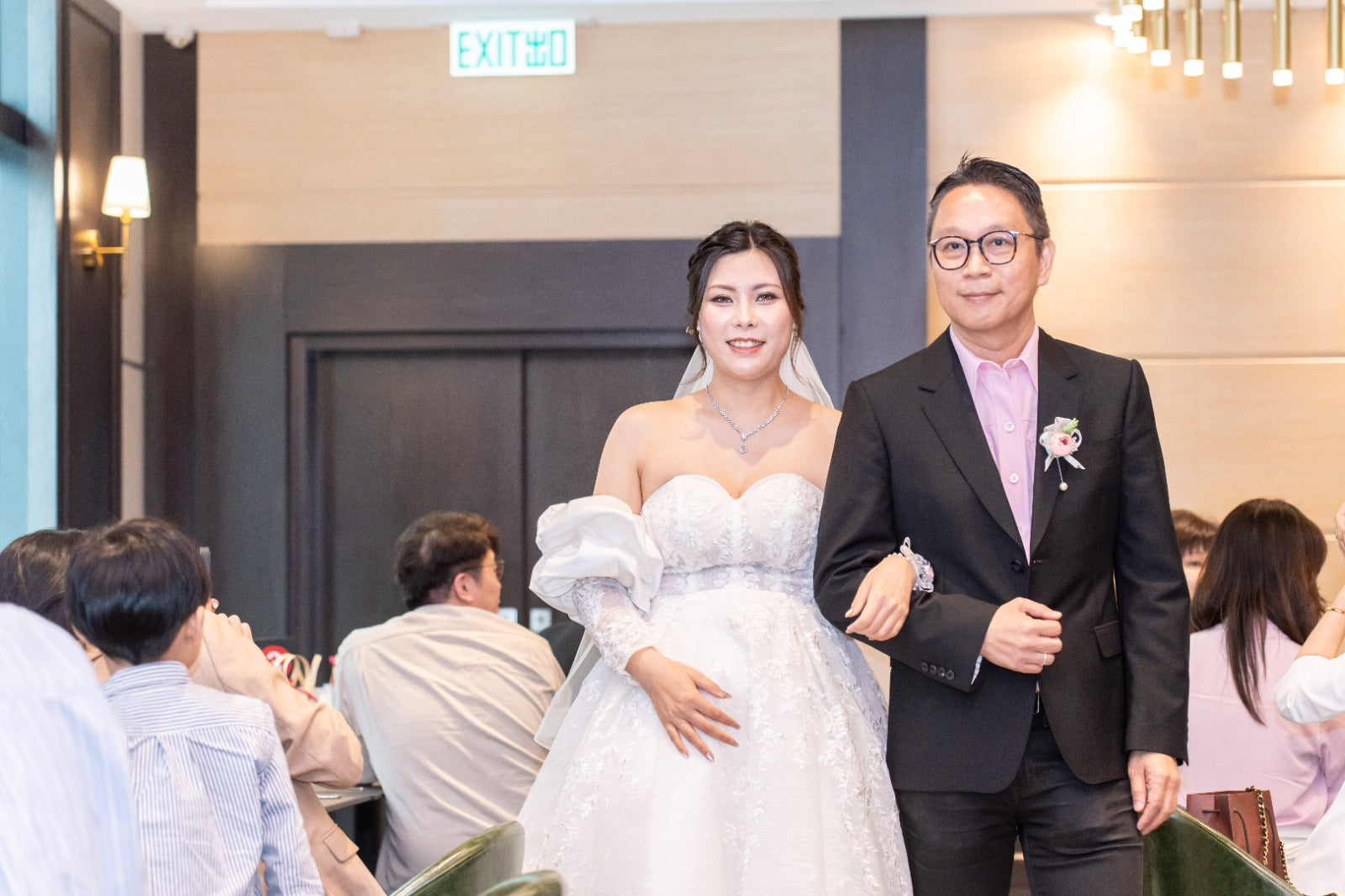 婚禮攝影錄影，Big day攝影錄影，婚禮攝影推介，婚禮攝影套餐，婚禮攝影錄影套餐，婚禮攝影錄影價錢，婚攝推介，婚攝價錢，婚禮攝影師，1P1V套餐，2P1V套餐，2P2V套餐，1P1V價錢，2P1V價錢，2P2V價錢，婚禮攝影錄影推薦，婚禮攝影錄影推介，1P1V推介，早拍晚播，成長片段，婚禮外影，Big day外影，姐妹團攝影，兄弟團攝影