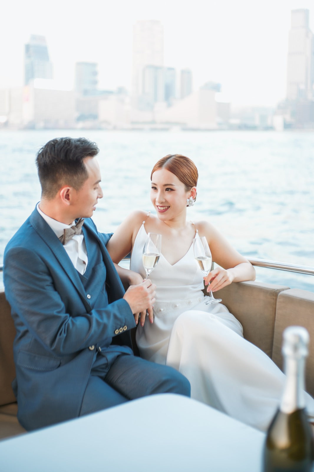 2024 2025 香港遊艇海上Prewedding Package, 香港遊艇，香港遊艇海上Prewedding Package, 香港遊艇租借，香港寵物友善遊艇拍攝，香港寵物友善遊艇Prewedding Package，香港遊艇Prewedding 推薦，海上Prewedding