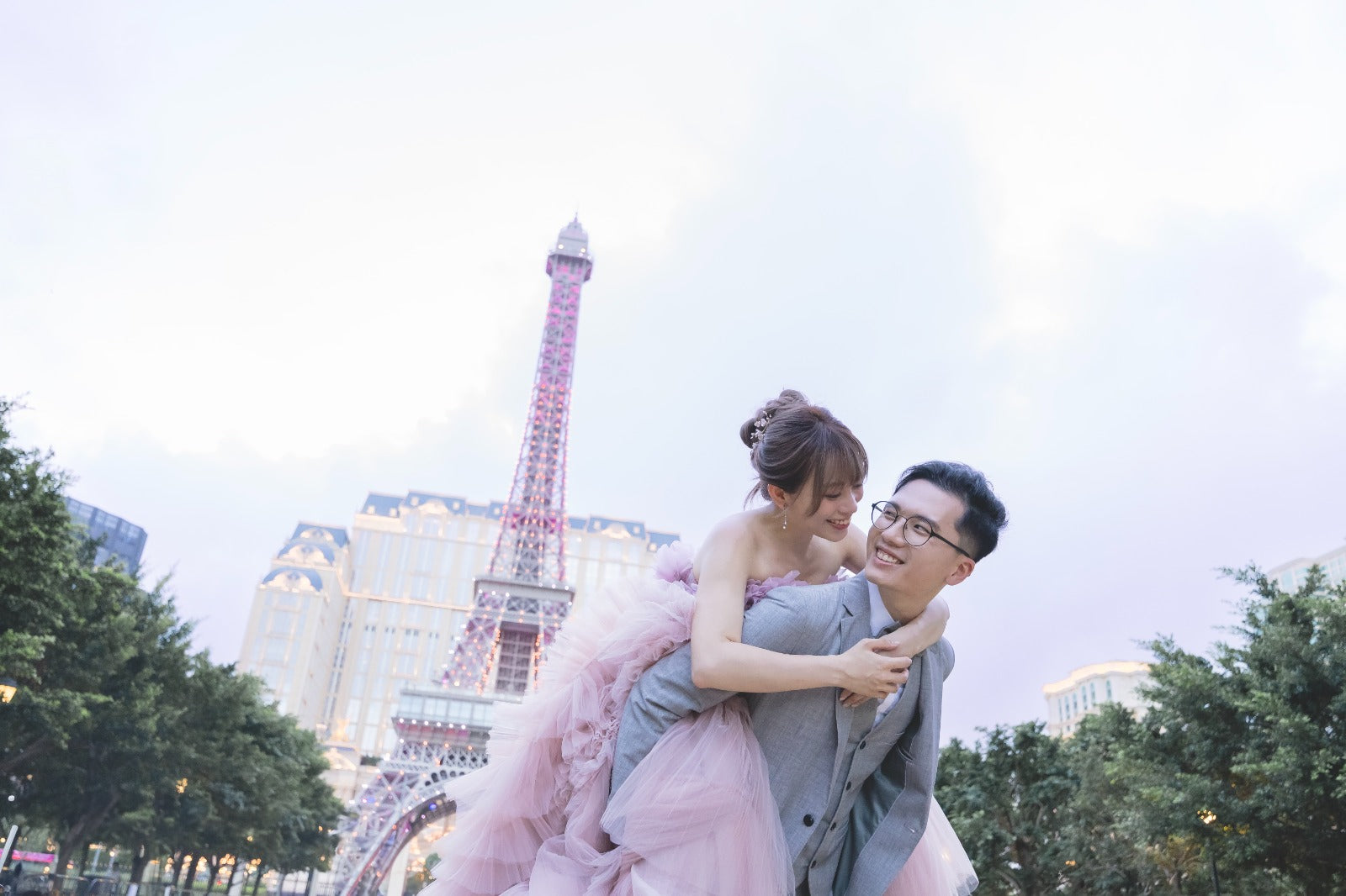 婚紗攝影，婚紗攝影套餐，Prewedding，婚紗攝影價錢，Prewedding推介，Prewedding套餐，Prewedding價錢，婚紗禮服租借，婚紗租借套餐，婚紗租借價錢，婚紗攝影推介，婚紗攝影化妝，結婚照，結婚相，婚禮新娘化妝，媽媽衫，新娘晚裝，婚紗店推薦，婚紗店推介，戶外婚紗攝影，室內婚紗攝影